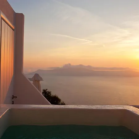 Magical Santorini - 1 Bedroom - Nereid - Beautiful Sea Views And Private Jacuzzi -