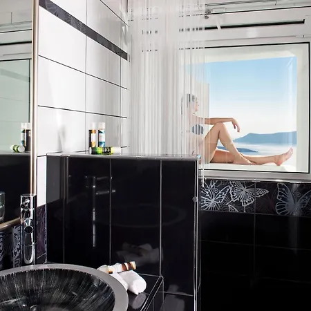 Villa Magical Santorini - 1 Bedroom - Nereid - Beautiful Sea Views And Private Jacuzzi - *